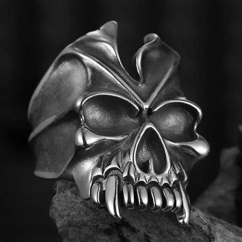 Sterling Silver Gothic Skull Ring - VVV Jewelry