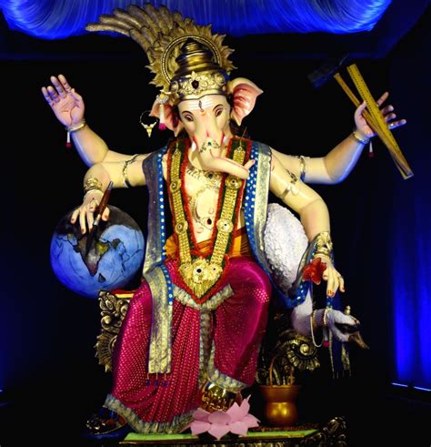 : Mumbai: The first look of Ganesh Galli's Mumbaicha Raja Ganpati unveiled