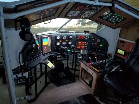 A Next-Level Home-Built Flight Simulator | Flight simulator, Flight simulator cockpit, Video ...