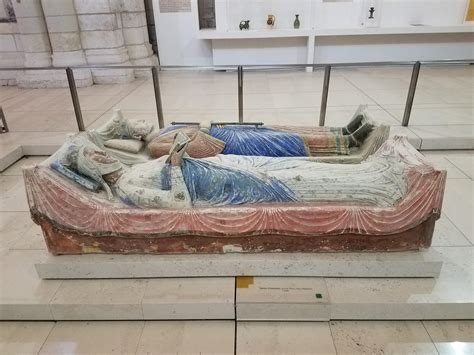 Tomb of Eleanor of Aquitaine and Henry II found in Fontevraud Abbey in ...