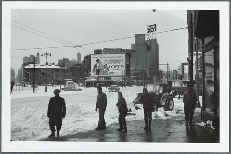 Vintage photos from 140 years of NYC snowstorms - Curbed NY