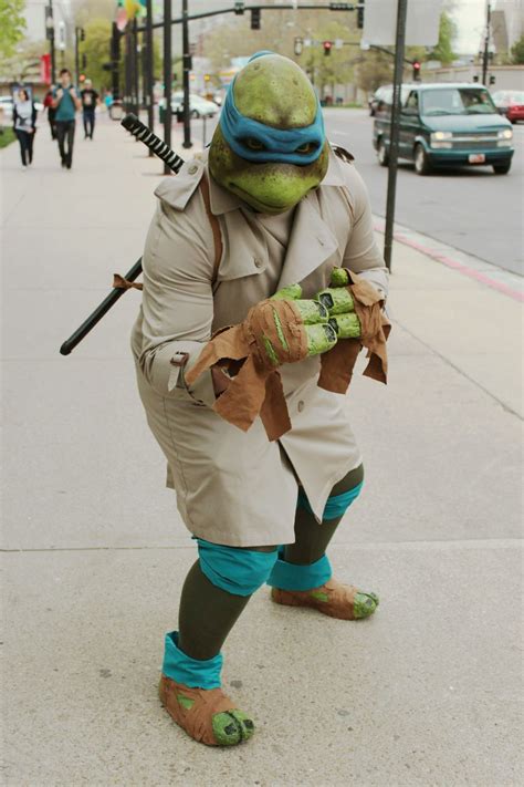 Leonardo @LComicCon. Photo by Mandy Tafoya-Baird | Cosplay characters ...