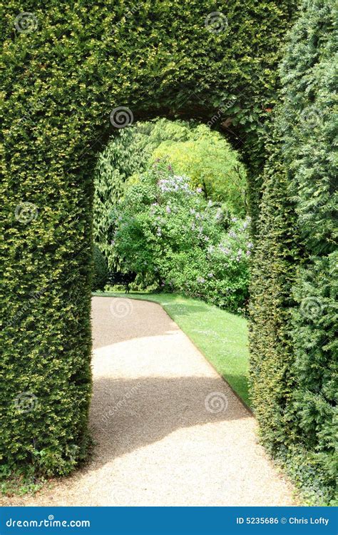 View of an English Manor Garden Stock Photo - Image of passage, gardens: 5235686