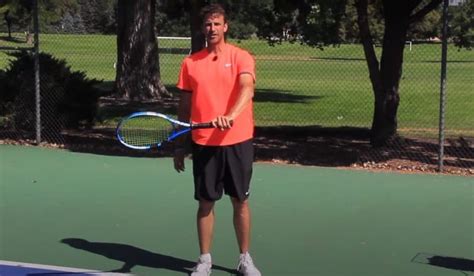 Tennis Forehand Tip : The Relaxed Arm Pro Secret | Tennis Evolution