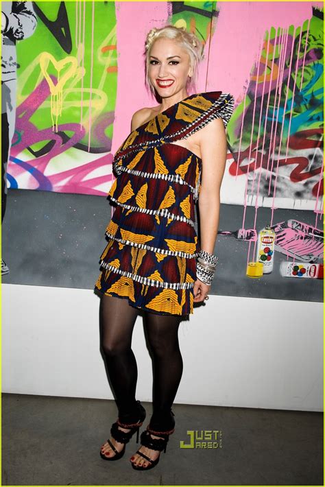 Gwen Stefani: L.A.M.B. Fashion Week Show!: Photo 2480986 | Celebrity Babies, Gavin Rossdale ...