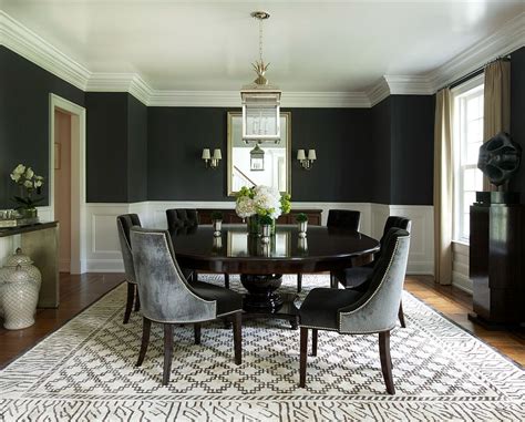 How to Use Black to Create a Stunning, Refined Dining Room