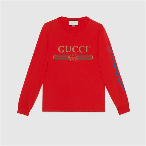 Gucci logo T-shirt with dragon in Red washed cotton jersey | Gucci Men's T-shirts Vintage Gucci ...