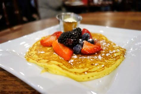 Top 4 Breakfast & Brunch Spots In Minneapolis - CBS Minnesota