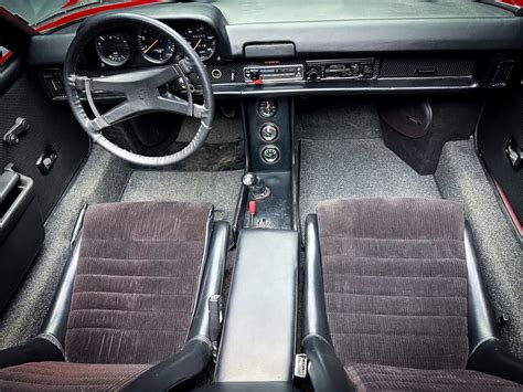 "The Forgotten Porsche" - A 1974 Porsche 914 5-Speed