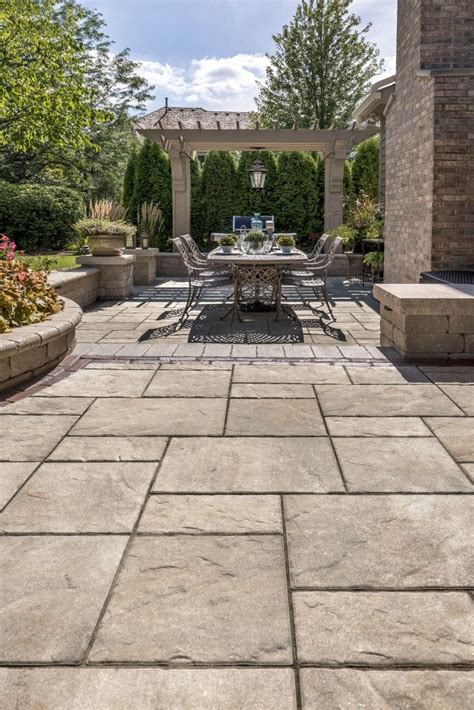 Beacon Hill Flagstone, Patio, Chicago, Warnick, Outdoor Living, 2016 ...