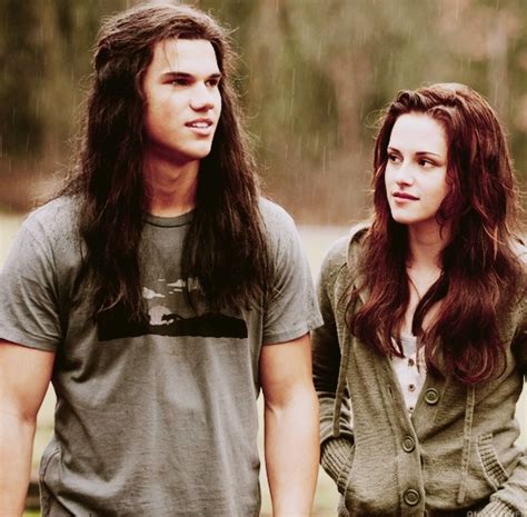 jacob and Bella - Jacob and Bella Photo (32423350) - Fanpop