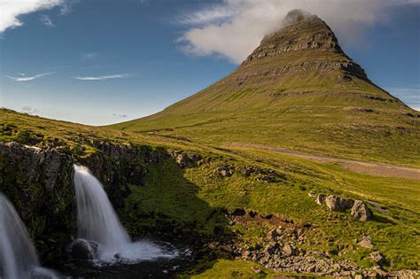 Kirkjufell Waterfall, Iceland