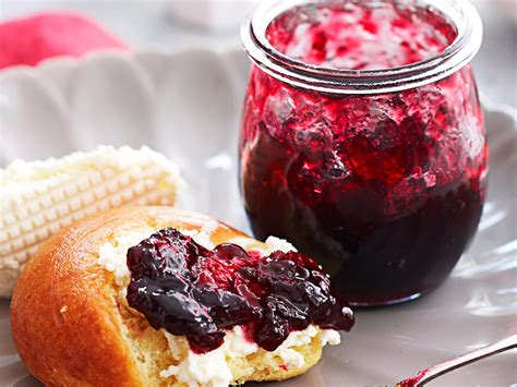 Real cherry jam recipe | Jam recipes, Cherry jam recipes, Easy jam recipe