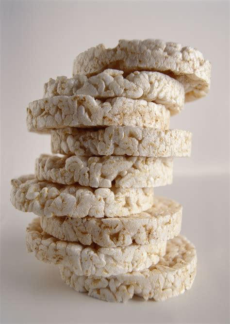 Are Rice Cakes a Healthy Snack?