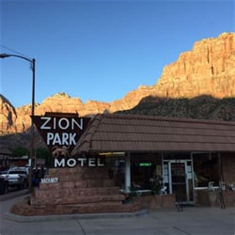 Zion Park Motel - 14 Photos & 50 Reviews - Hotels - 865 Zion Park Blvd ...