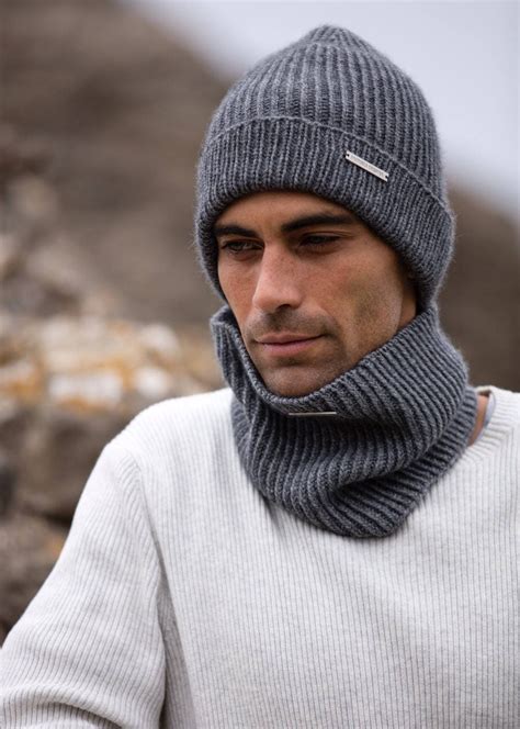 Men’s cashmere snood