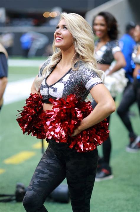 Atlanta Falcons Cheerleaders | Nfl cheerleaders, Falcons cheerleaders ...