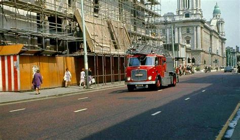 Howard Street, Belfast (1974) © Albert Bridge cc-by-sa/2.0 :: Geograph Britain and Ireland