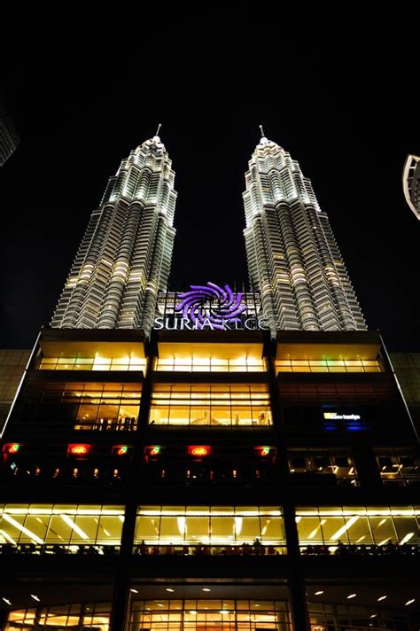 Kuala Lumpur Twin Tower, Kuala Lumpur Malaysia at Night Editorial Photo ...