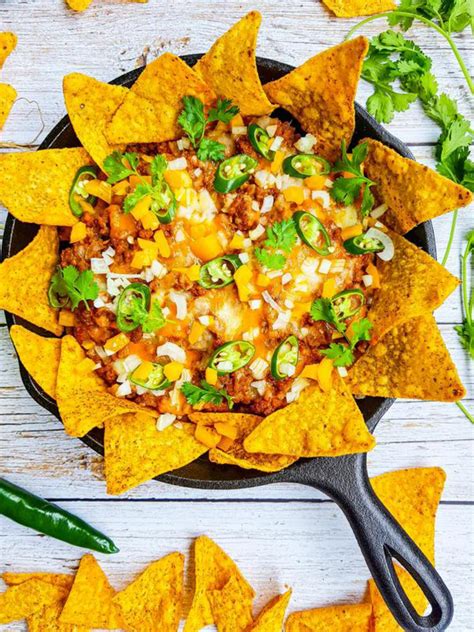 Easy Beef Nachos – Best Homemade Nacho Recipe – Finger Food – Appetizers – Snacks – Party Food ...