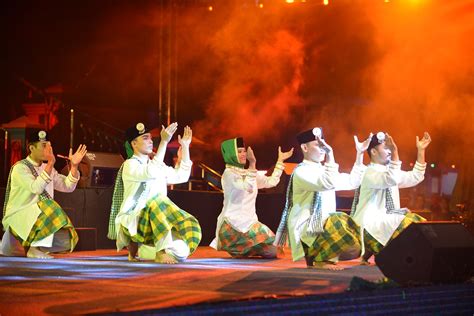 √ Tari Zapin : Tarian Melayu dengan Gerakan yang Penuh Makna