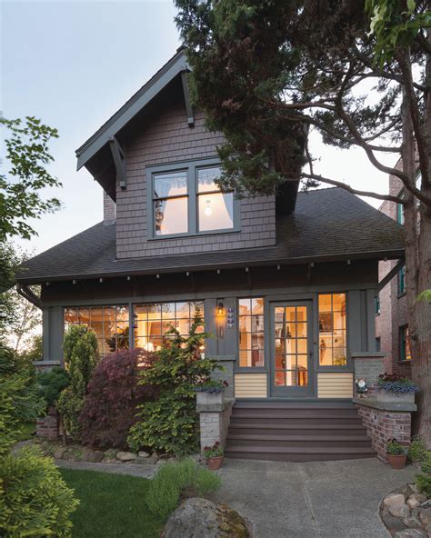 A Seattle Craftsman Bungalow Revealed - Design for the Arts & Crafts ...