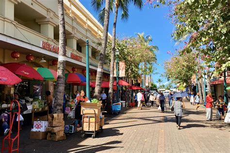 10 Best Places to Go Shopping in Oahu - Oahu’s Best Places to Shop – Go Guides