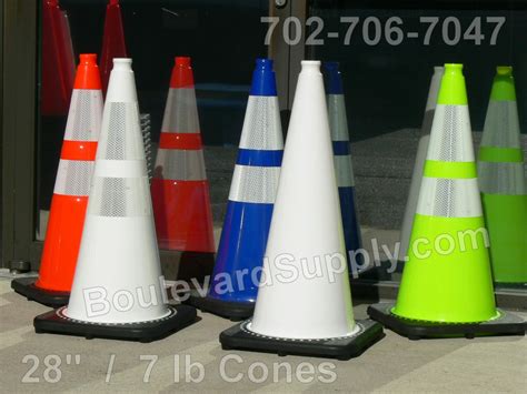 White Traffic Cones For Sale, White Valet Cones