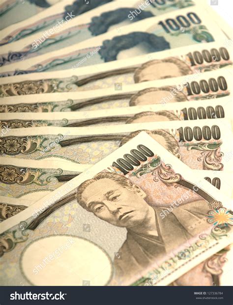 10000 Japanese Yen Note Stock Photo 127336784 : Shutterstock