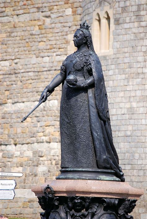 England, Statue Sculpture Queen Victoria Monument M #england, #statue, #sculpture, #queen, # ...