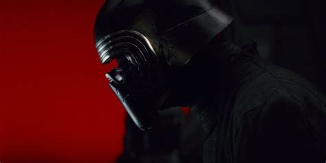 Star Wars: Kylo's Helmet Was Inspired By Knights of Ren (Not The Other ...