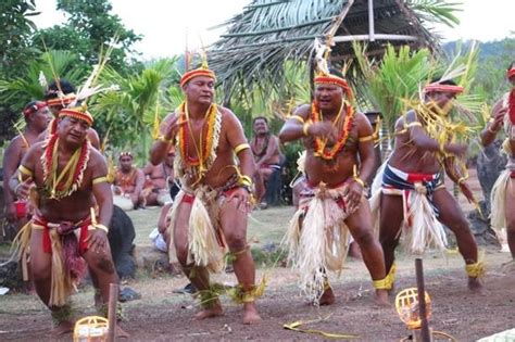 Yap: Island of stone money, Micronesian song and just a trickle of tourists - ABC News