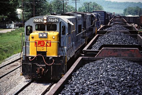 Louisville and Nashville Railroad by John F. Bjorklund – Center for ...