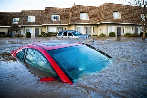 California storms: Residents scramble to clean up before more rain ...