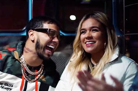 Karol G & Anuel AA's 'Secreto' Rises to No. 3 on Billboard Argentina Hot 100 | Telemundo