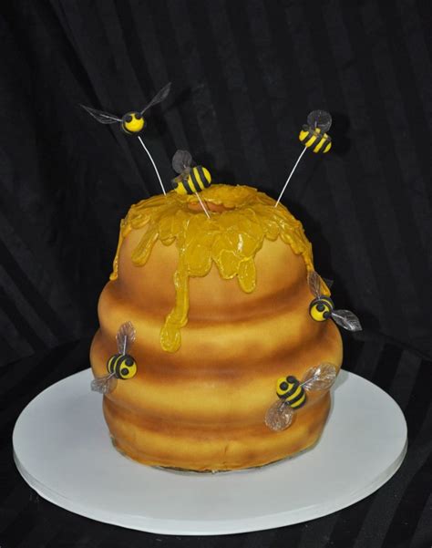 Bee Hive Sculpted Cake - A Little Cake