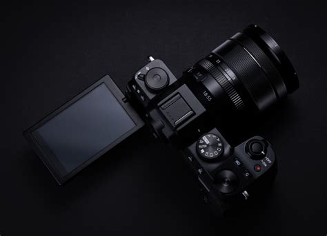 Fujifilm Announces the X-S10: Affordable, Small, Capable | PetaPixel