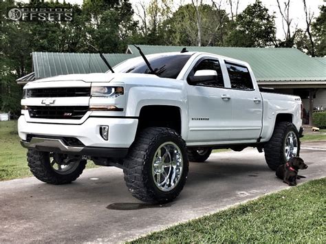 Lifted 2015 Chevy Silverado 1500