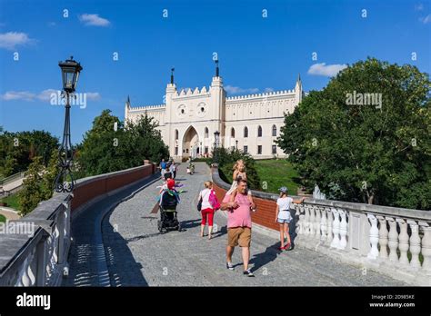 Lublin, Poland - Jul 27, 2018: Royal Castle of Lublin, bridge with ...