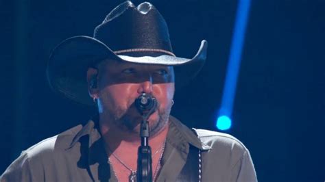 VIDEO: Jason Aldean Performs “Tough Crowd” For The ACM Crowd – Country ...