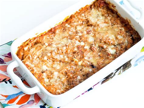 Cheesy Spaghetti Squash Casserole - Happy Healthy Mama