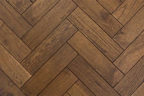 Double Charged Glossy Herringbone Wooden Flooring, Thickness: 1mm, Size/Dimension: 20 * 80 in cm ...