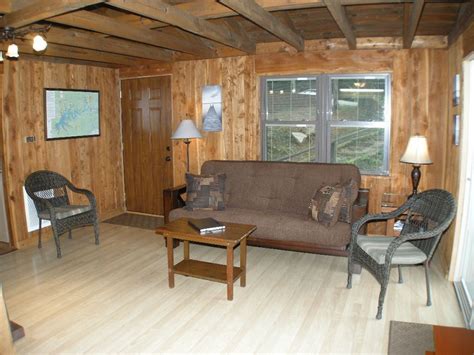 Cabin On The Lake: Lake Cumberland 2 Bedroom 1 Full Bathroom Place To Stay On Vacation (29224) | FR