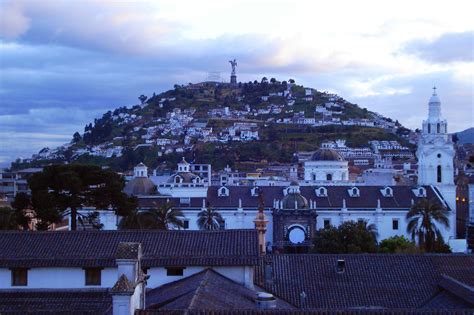 El Panecillo