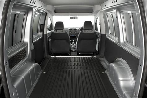 2011_VW-Caddy-Van-Interior_02 - Kendall Cars Ltd