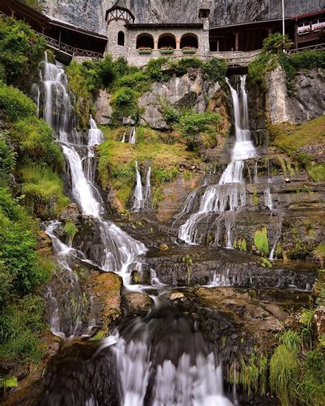 St. Beatus Caves, Beatenberg, Switzerland | Places to travel, Cool ...