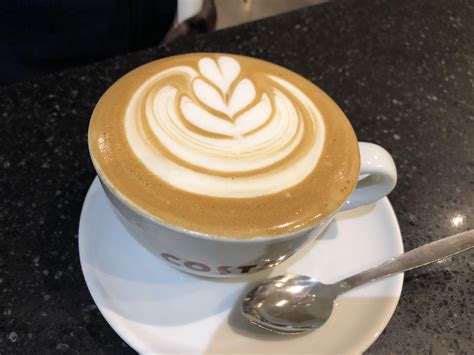 Latte art, flat white! : r/barista