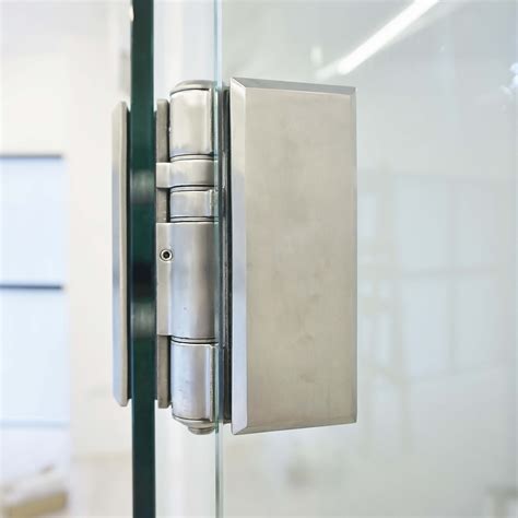 Door Closing Solution for Glass Doors | Waterson