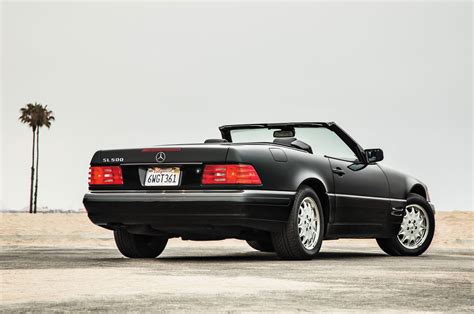 Collectible Classic: 1990-2002 Mercedes-Benz SL-Class