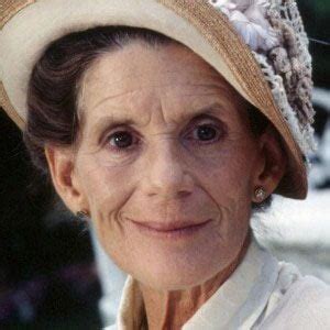 Jackie Burroughs - Trivia, Family, Bio | Famous Birthdays